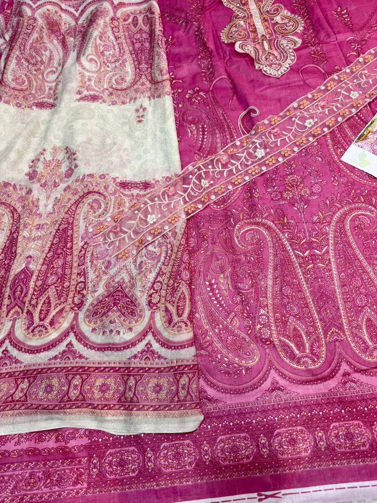 Mehboob Tex Design No – 1688 Ab