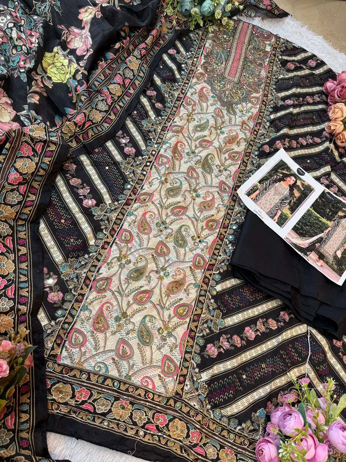 Mehboob Tex Mehboob Tex Design No – 1652 De