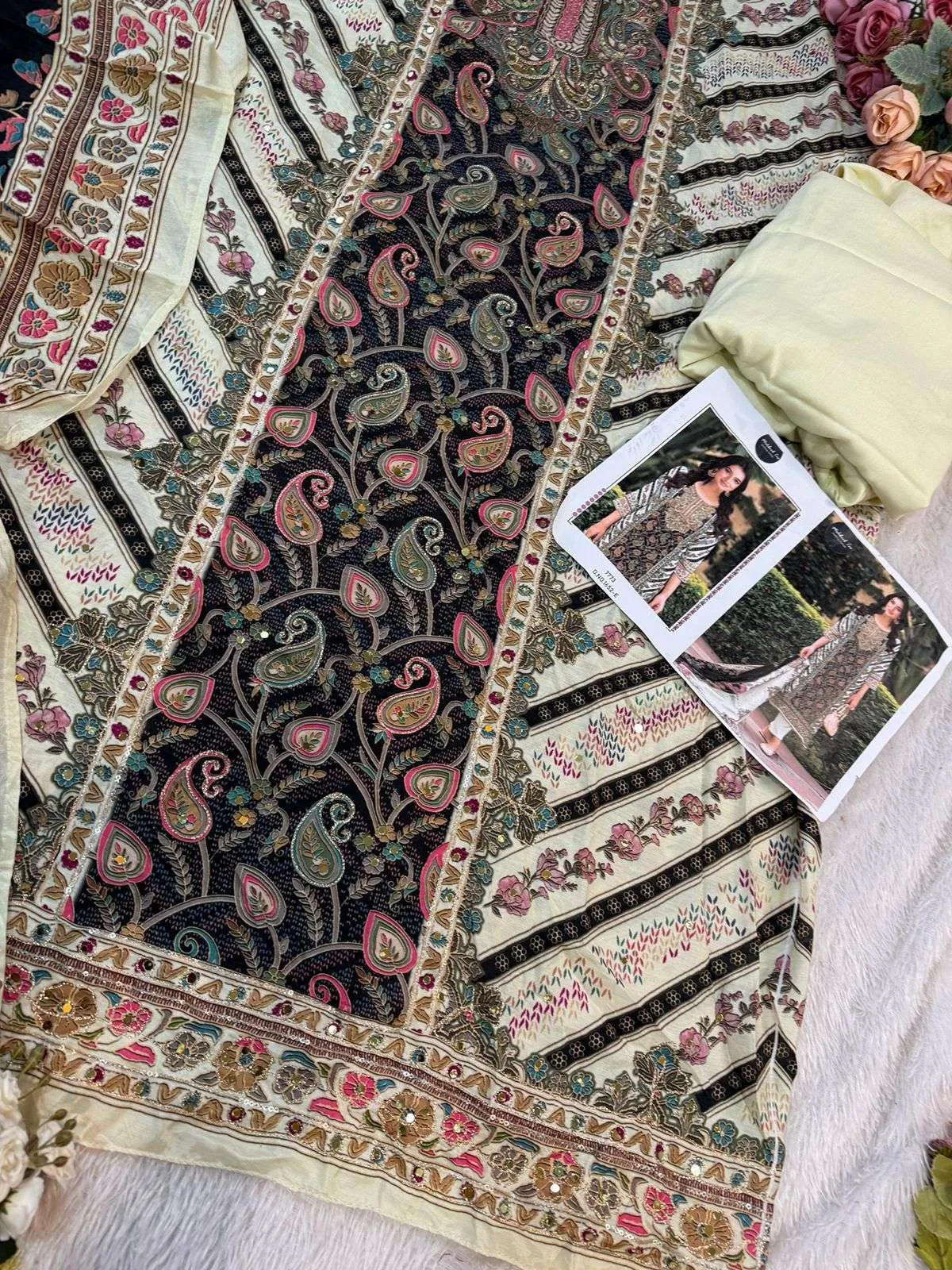 Mehboob Tex Mehboob Tex Design No – 1652 De