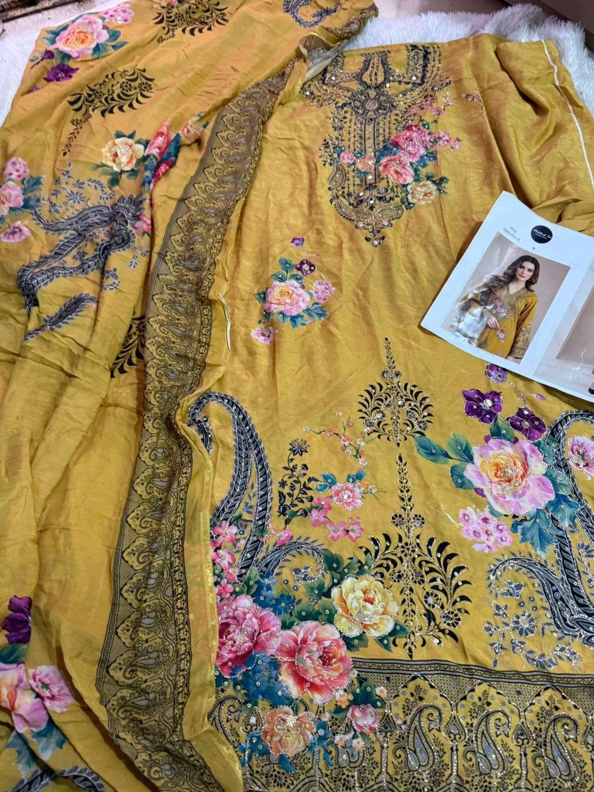 Mehboob Tex Mehboob Tex Design No – 1723