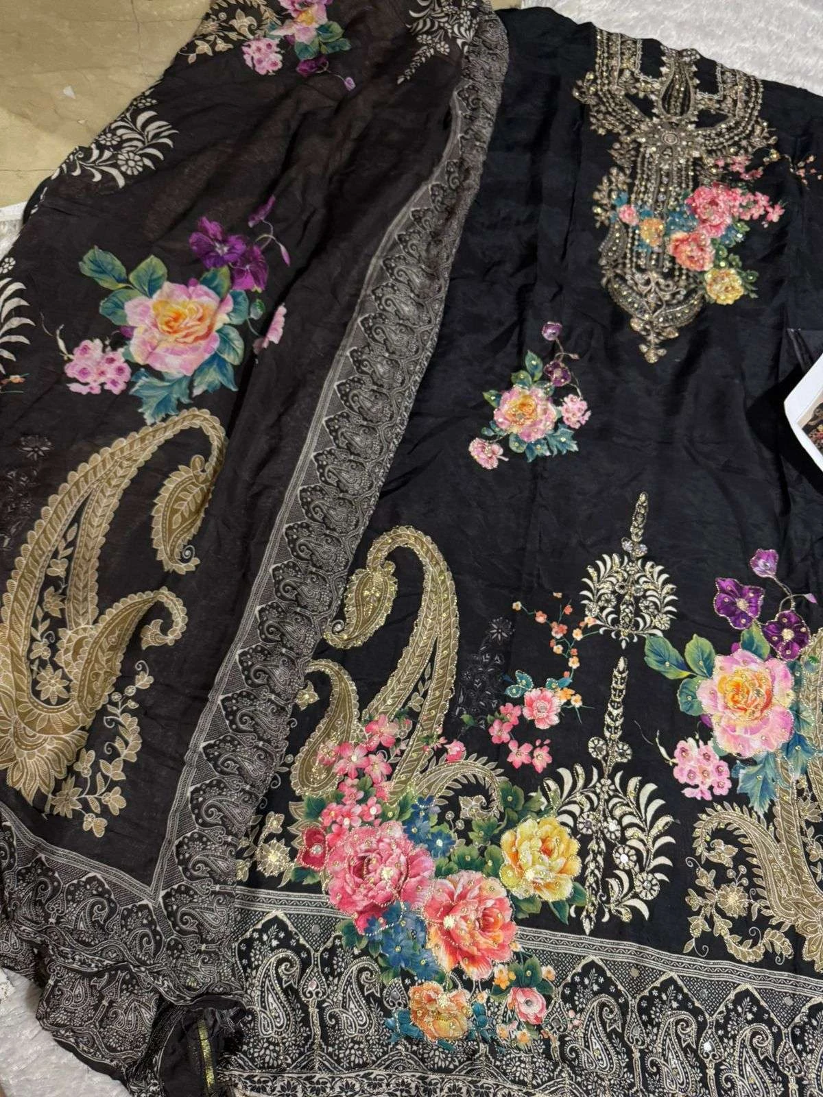 Mehboob Tex Mehboob Tex Design No – 1723