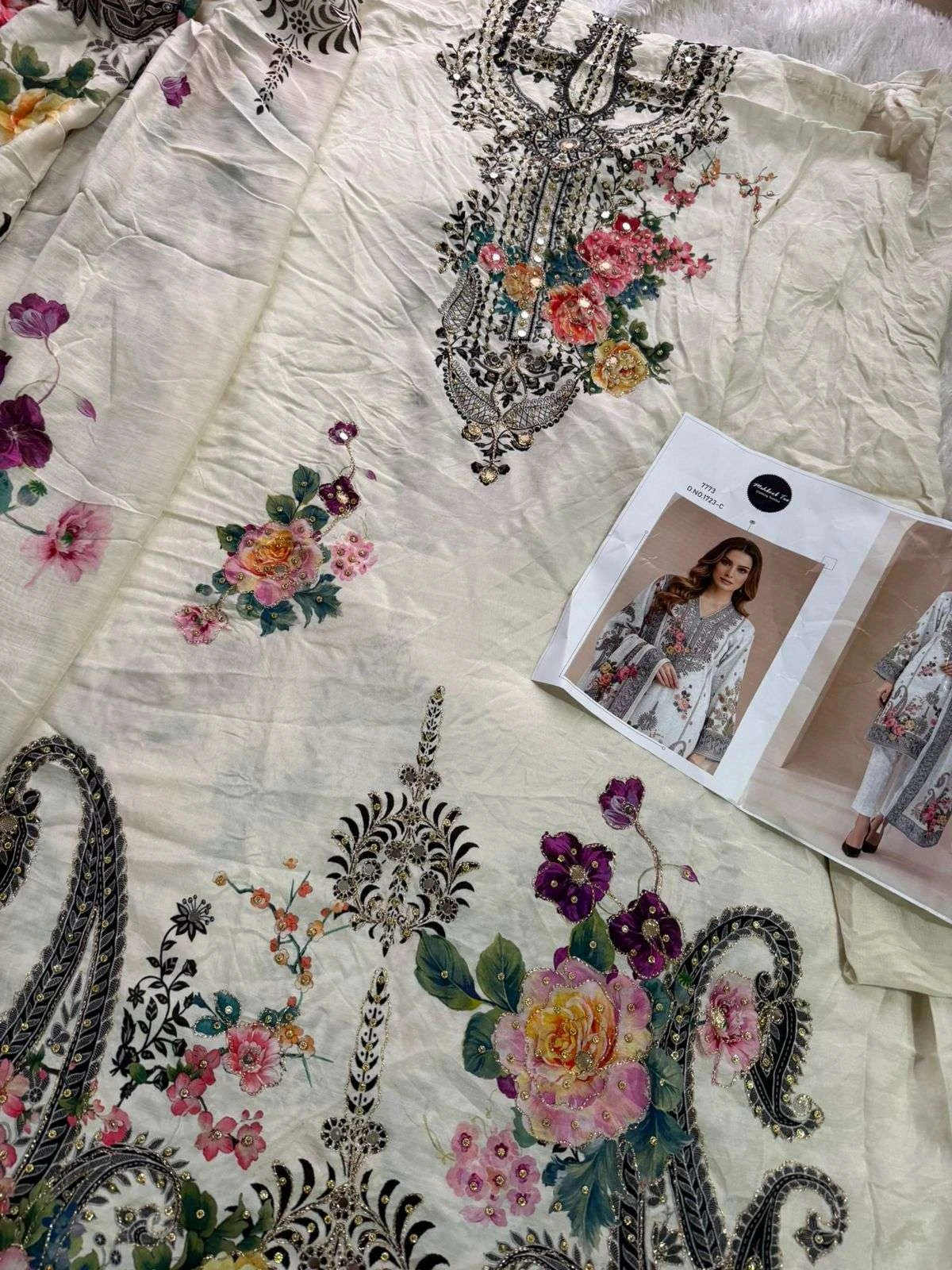 Mehboob Tex Mehboob Tex Design No – 1723