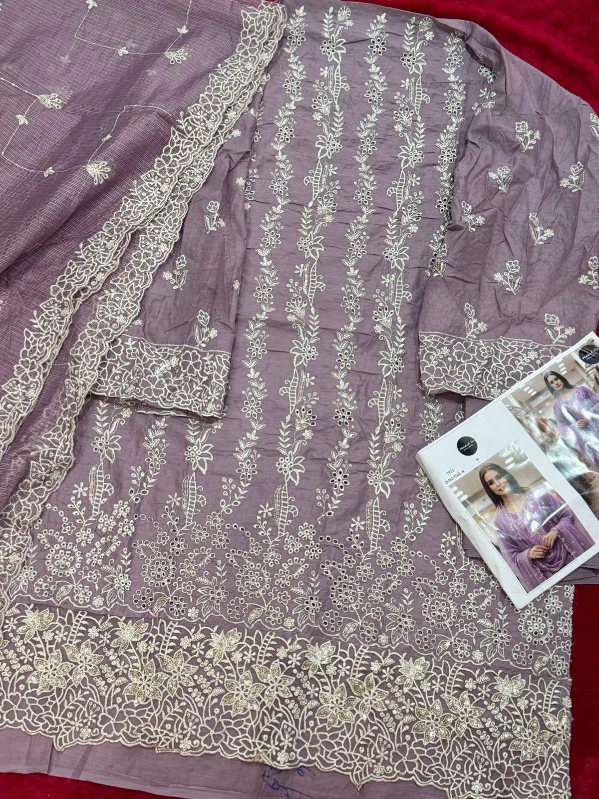 Mehboob Tex Design No – 1740 Ab