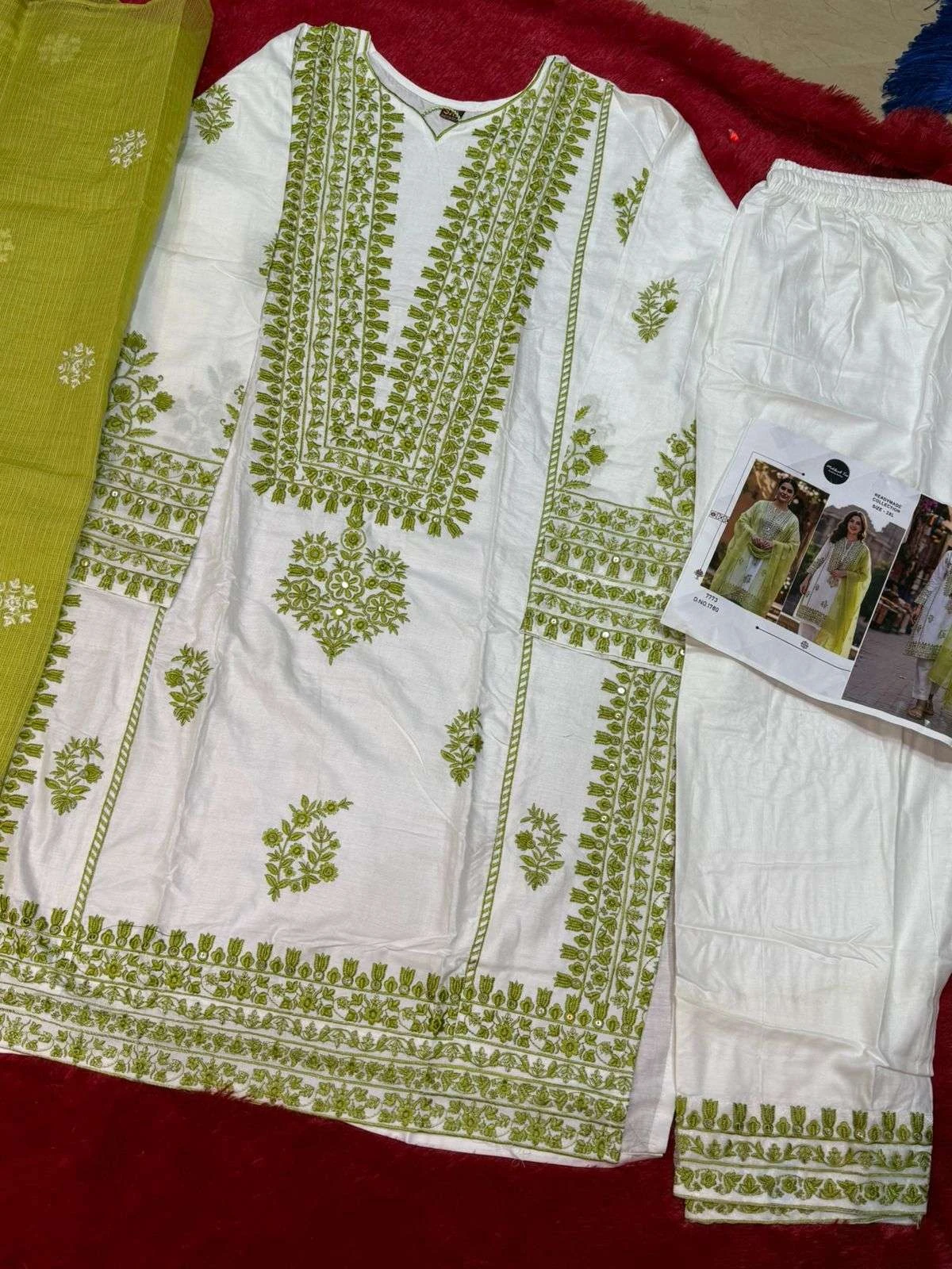 Mehboob Tex Design No – 1780-1775