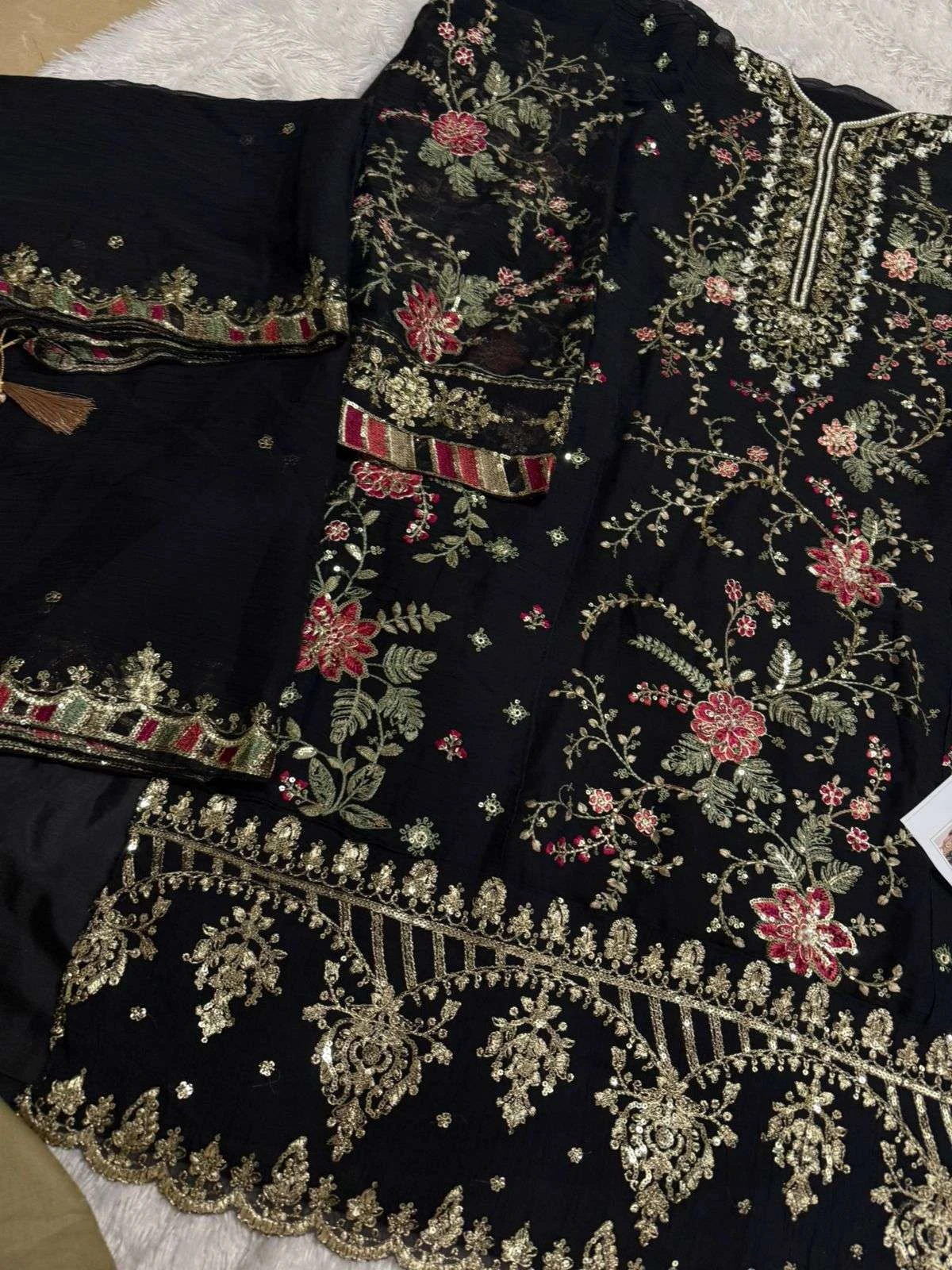 Mehboob Tex Design No - 1828 - Image 13