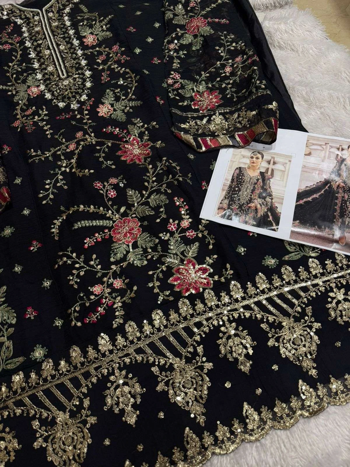 Mehboob Tex Design No - 1828 - Image 19