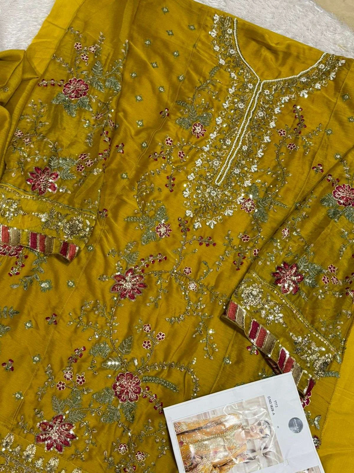 Mehboob Tex Design No - 1828 - Image 22