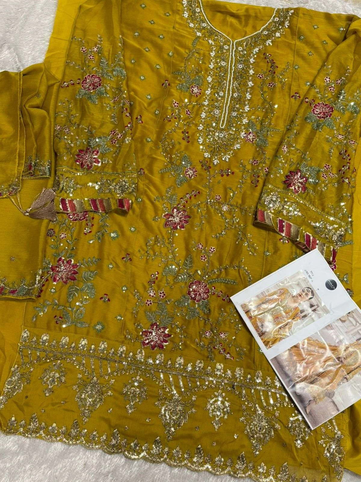 Mehboob Tex Design No - 1828 - Image 3