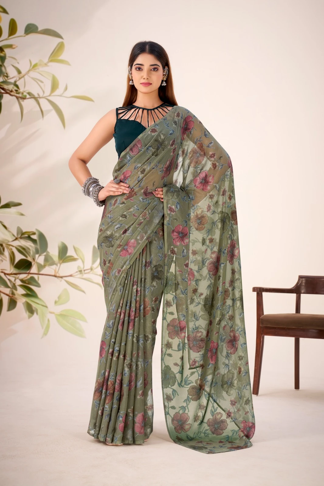 Taraa L 7051 Lurex Brasso Floral Viscose Fancy Saree Collection - Image 5