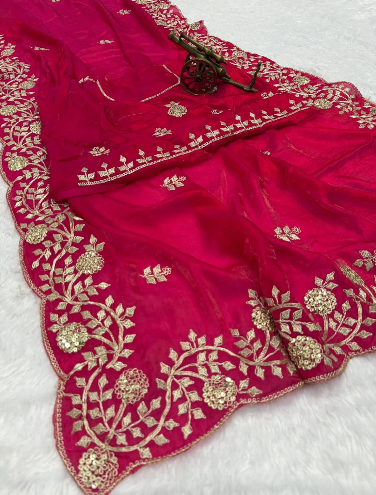 Vt 6083 T Fandy Satin Embroidery Worked Premium Saree Collection - Image 9