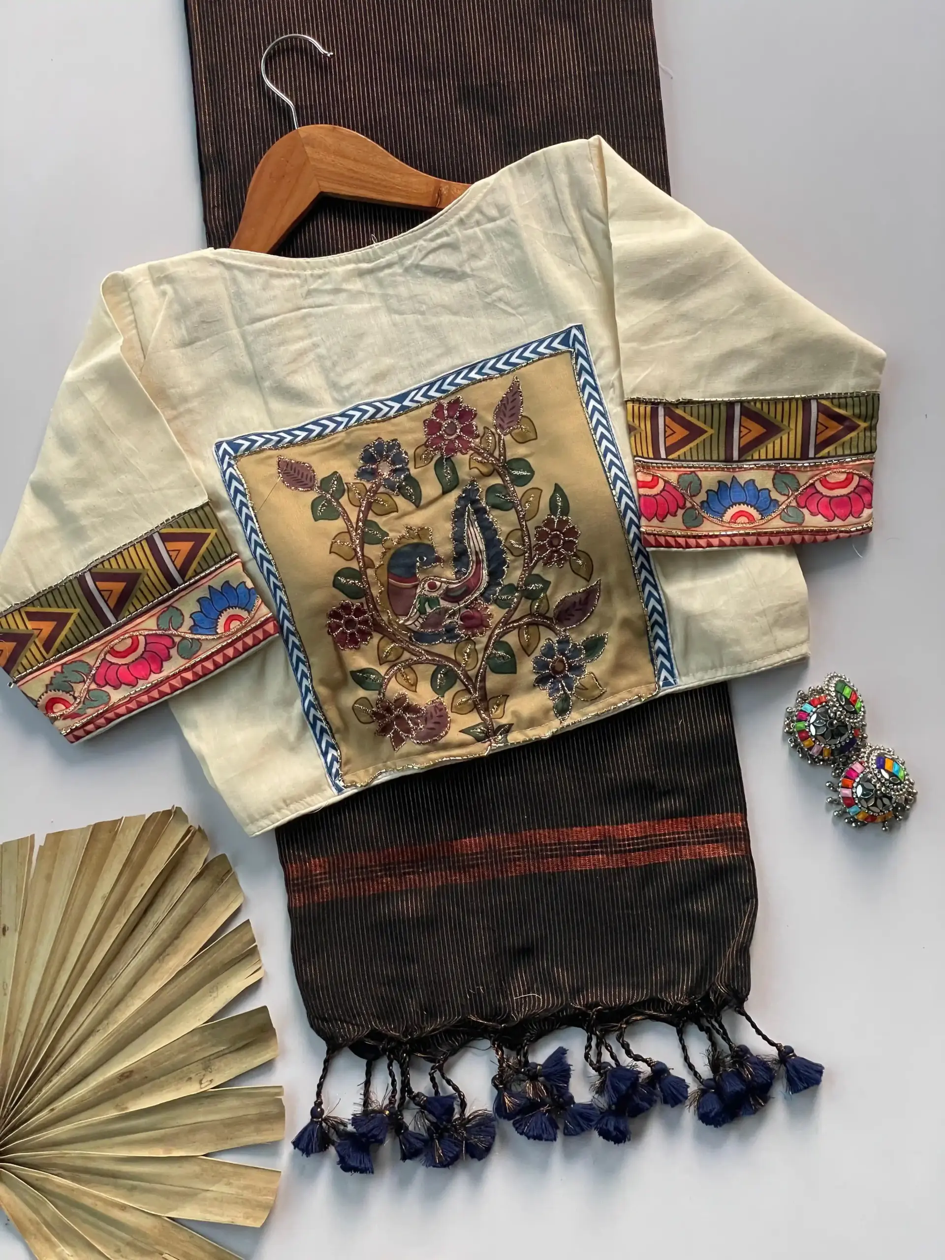 Khadi Vol 3 Khadi Cotton Jari Lining Saree and Blouse Apllic Work Collection - Image 5