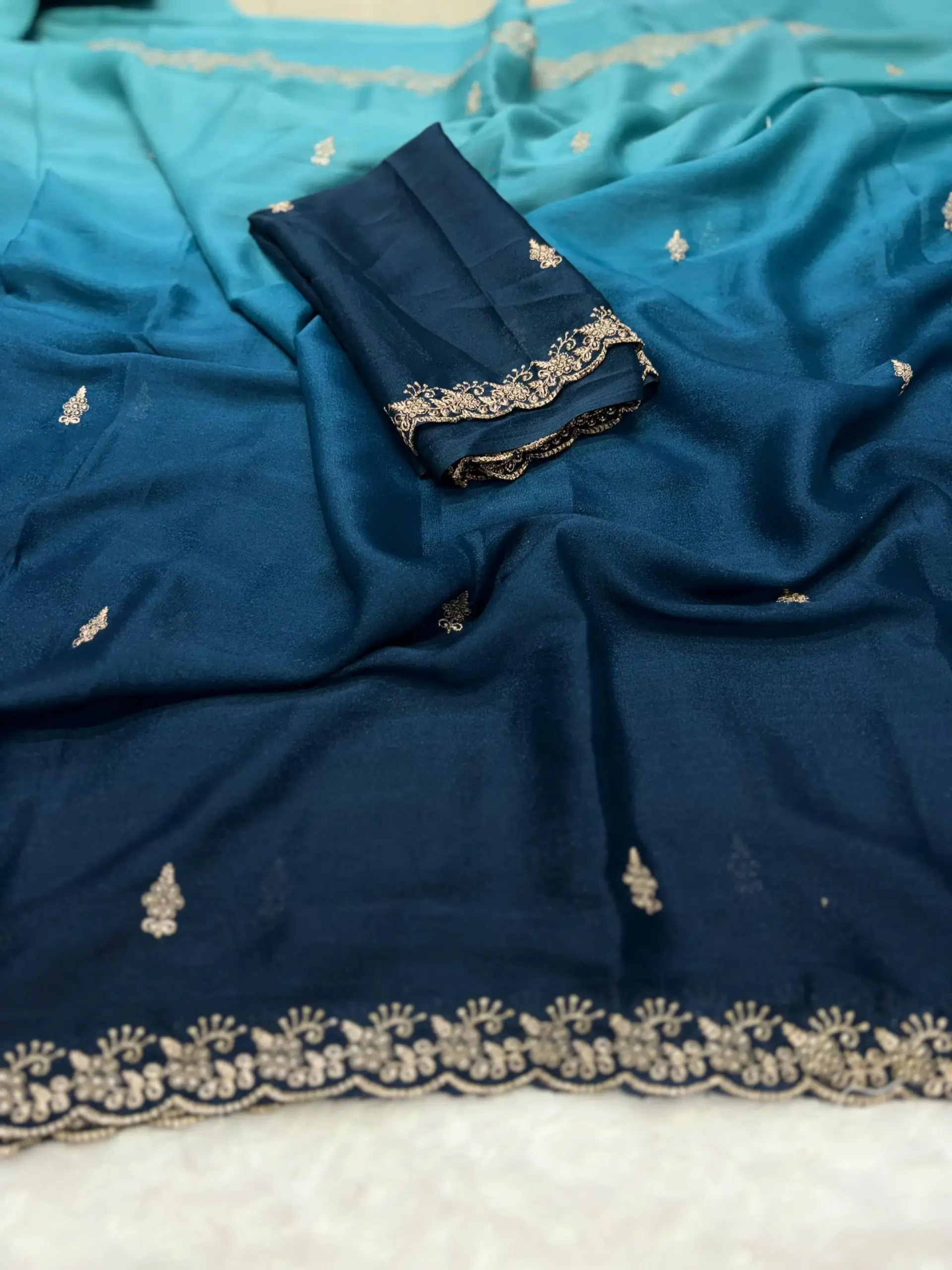 Paris Arhaam Georgette Embriodery Bollywood Saree Collection - Image 4