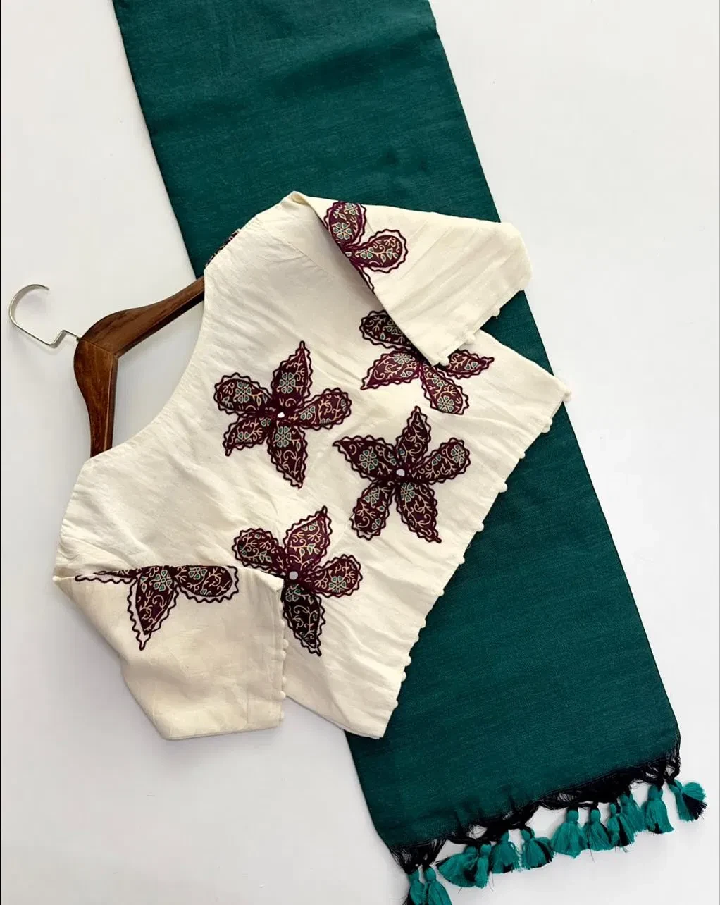 Khadi Vol 10 Hk 6 Cotton Saree with Aplic Work Blouse Collection - Image 13