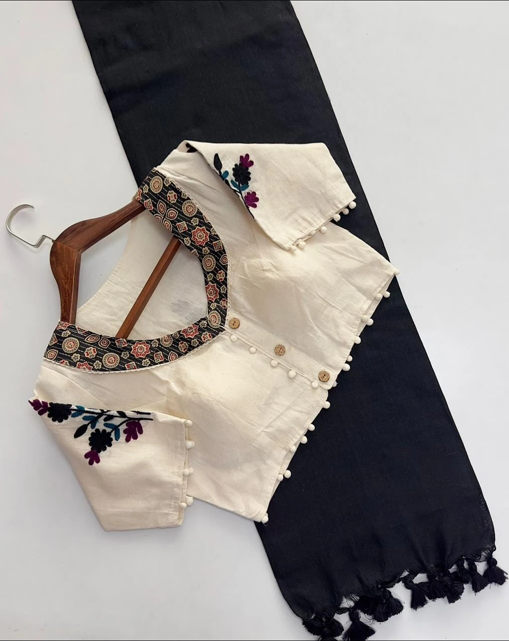 Khadi Vol 10 Hk 6 Cotton Saree with Aplic Work Blouse Collection - Image 6