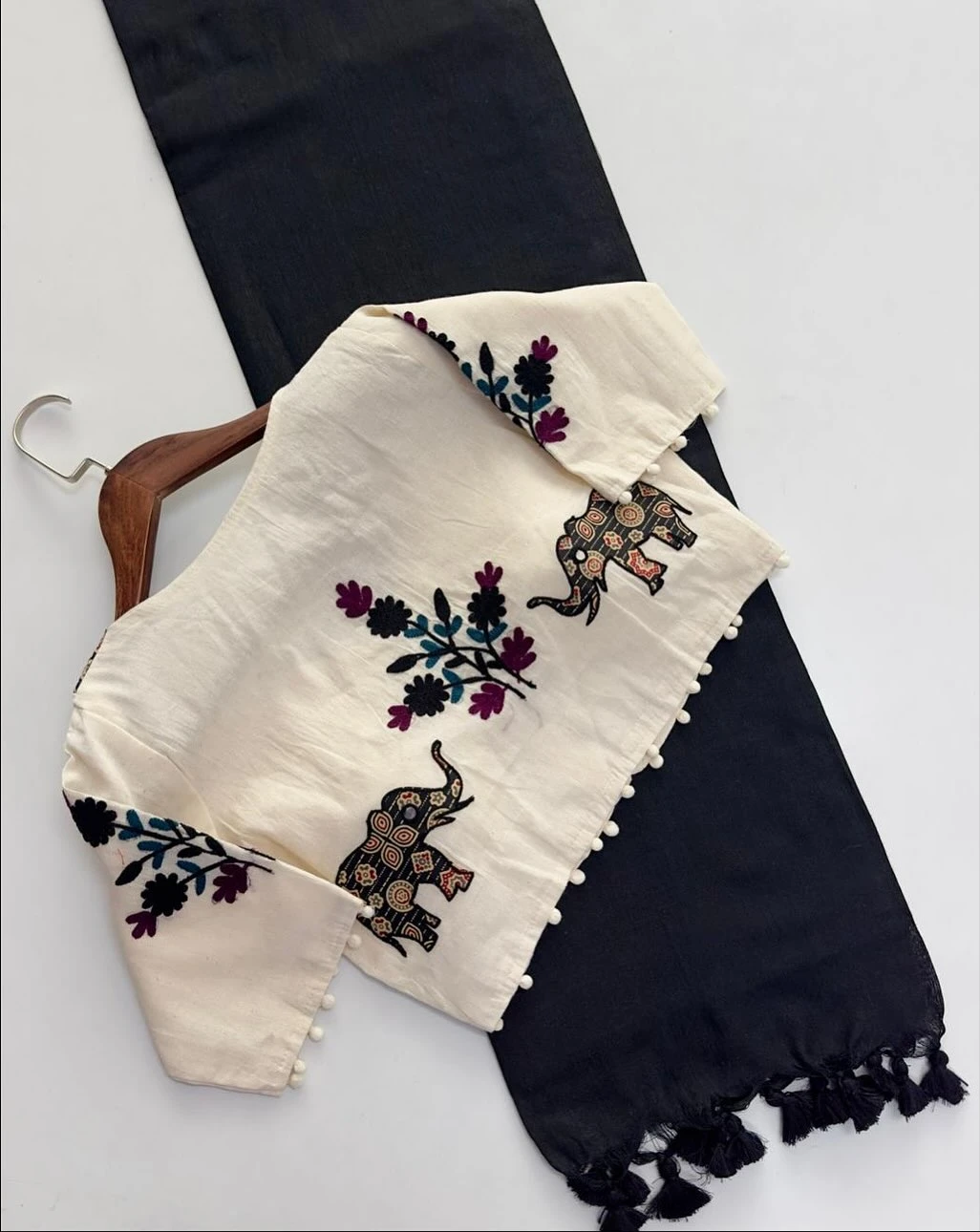 Khadi Vol 10 Hk 6 Cotton Saree with Aplic Work Blouse Collection - Image 7