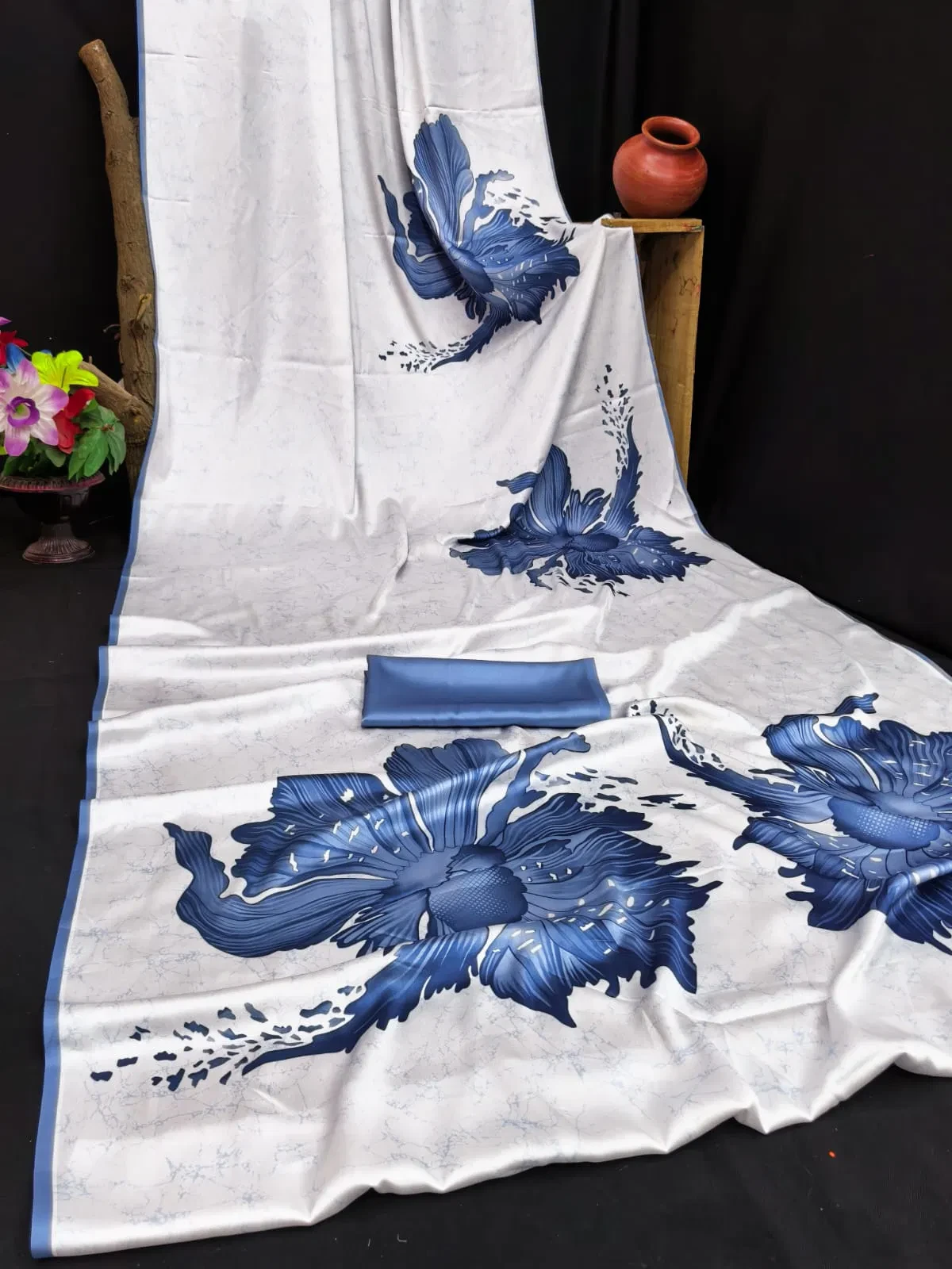 Sf Flora M Japan Satin Floral Printed Fancy Saree Collection - Image 4