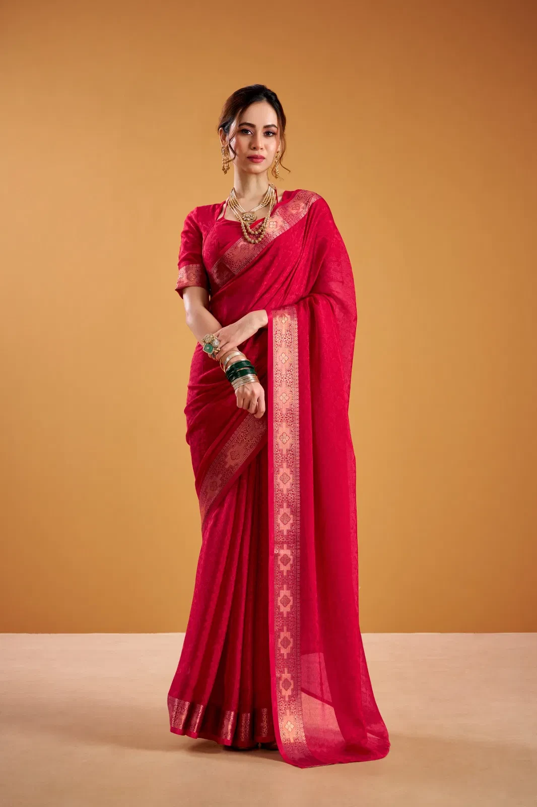 Taraa L 7911 Poly Shimmer Zari Weaving Saree Collection