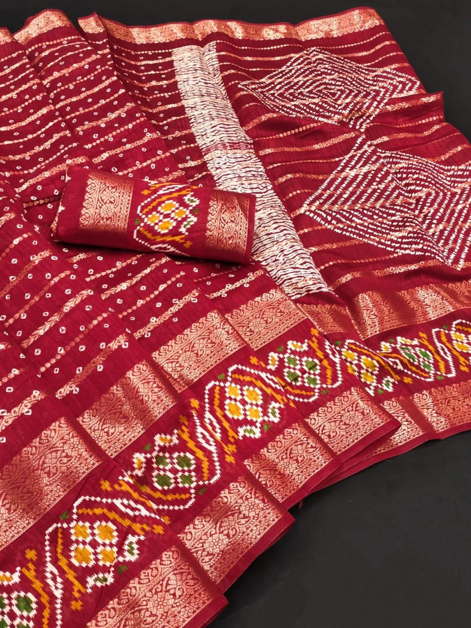 Designer Freehand B D48 Dola Silk with Double Jacquard Border Saree Collection - Image 2