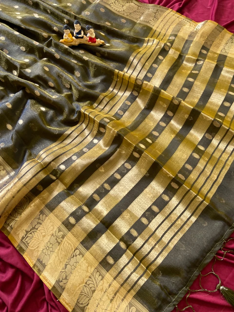 Kf Gunjan Soft Khadi Shimmer Saree Collection