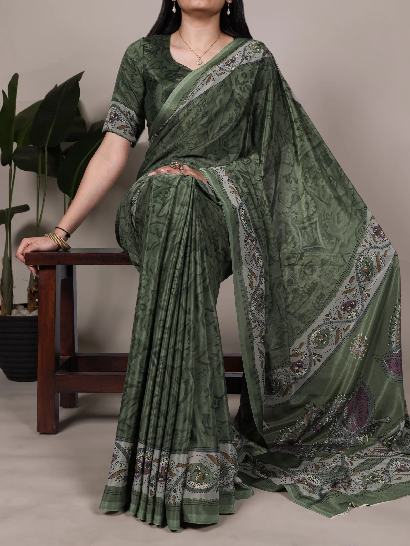Taraa L 7056 Crepe Printed Daily Wear Saree Collection