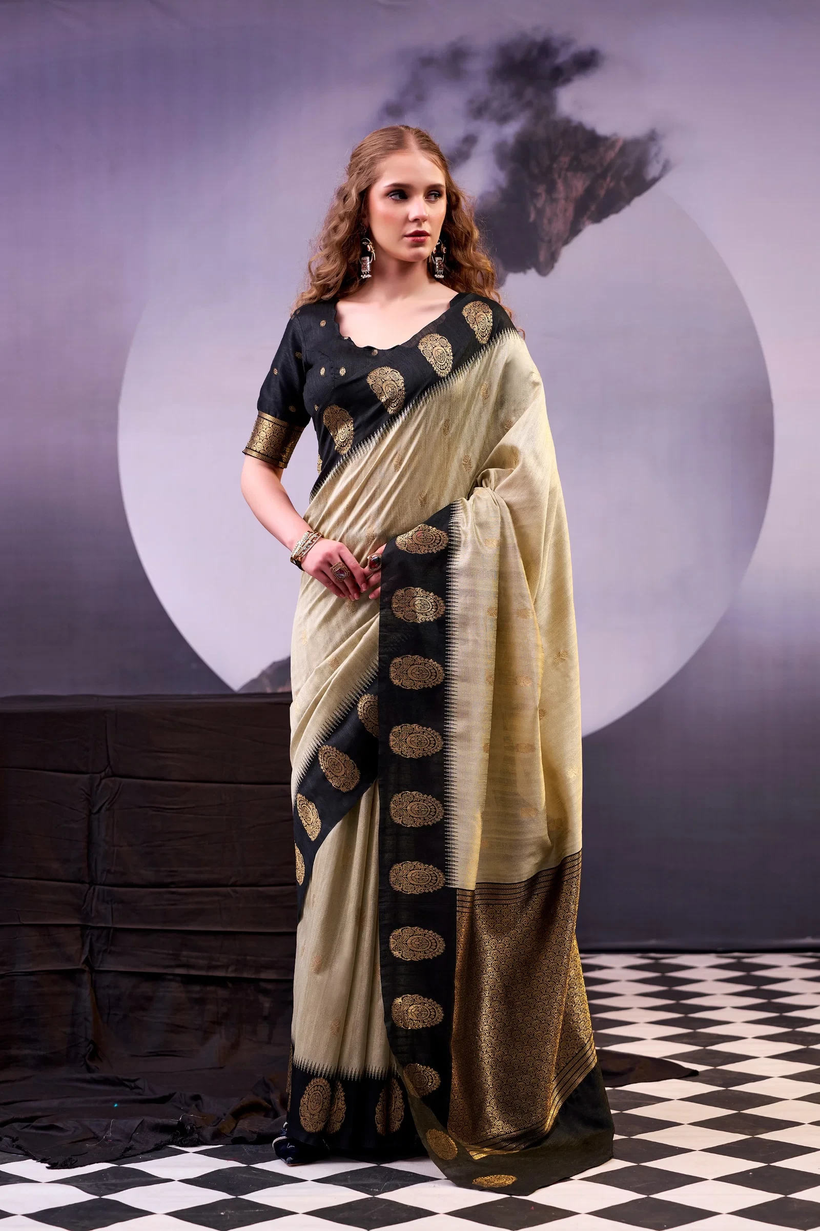 Taraa L 8002 Poly Cotton Zari Weaving Saree Collection