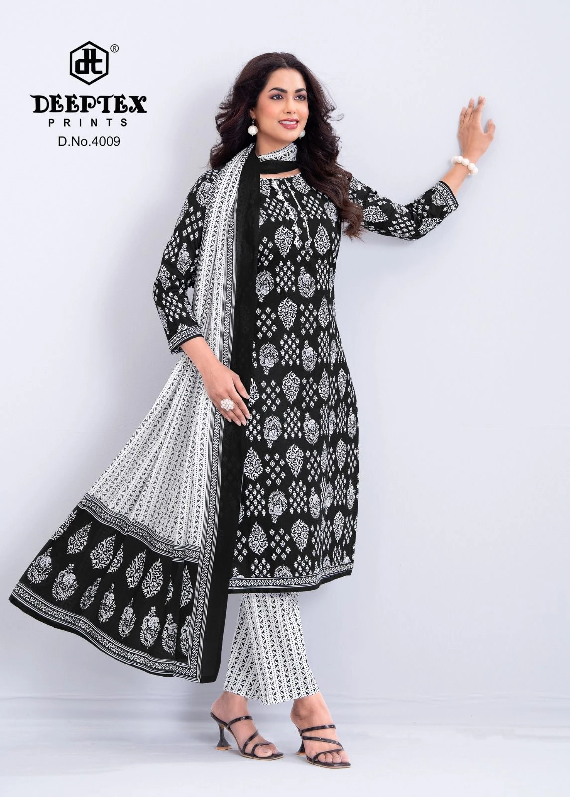 Deeptex Aaliza B & W Vol 4
