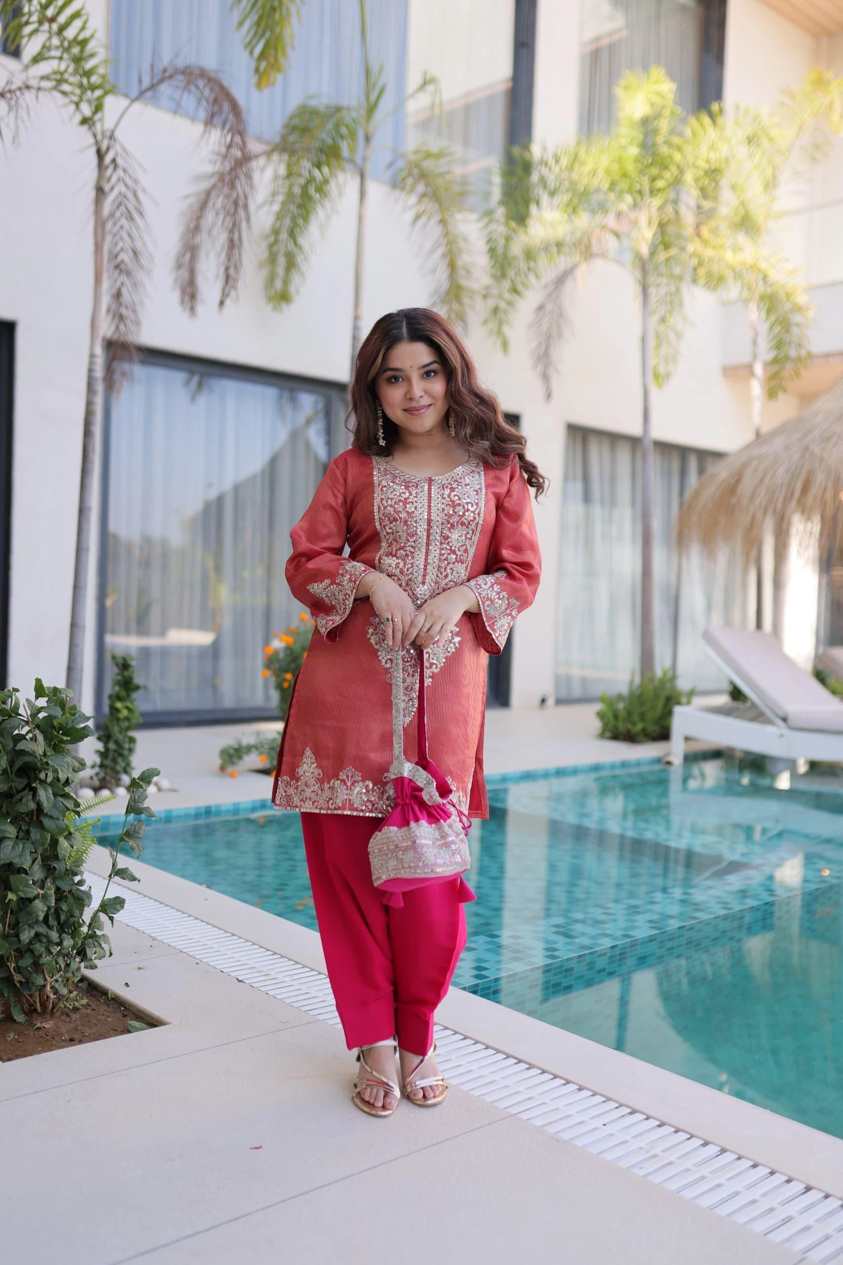 Designer Top Pant Set With Batwa