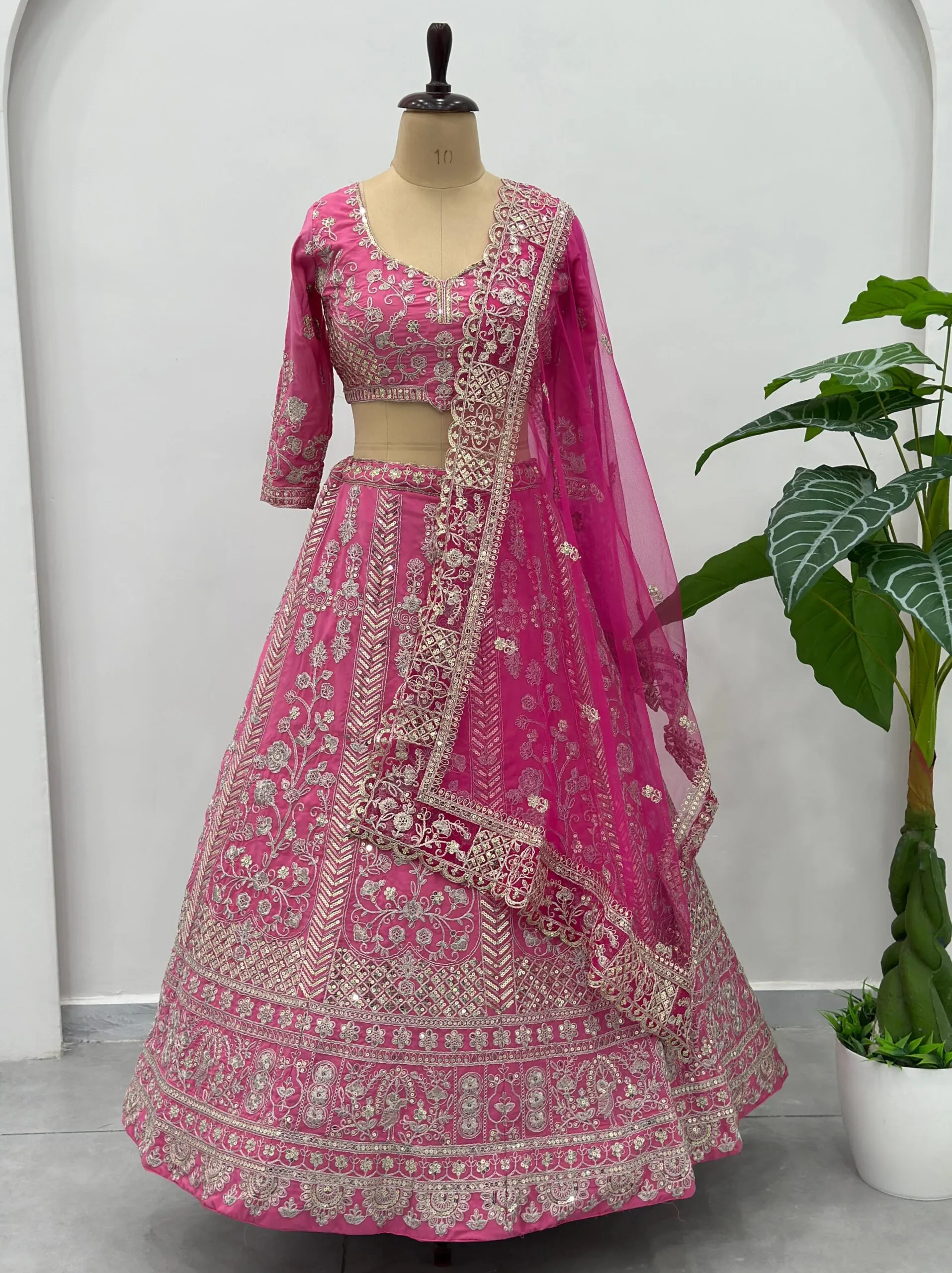 DVD 5148 Pink Designer Choli Set
