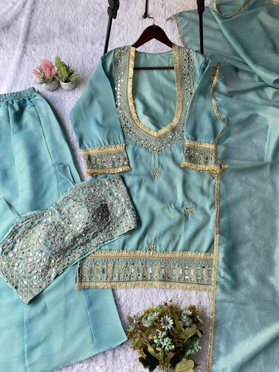 Exclusive 4 Piece Plazzo Pair Collection