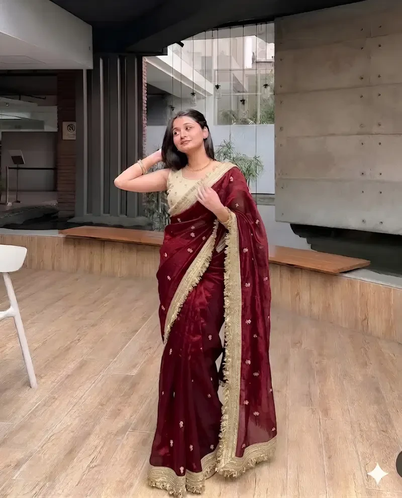 Fsatin Silk 1 Moss Silk Jacquard Butti Zari Weaving Saree Collection