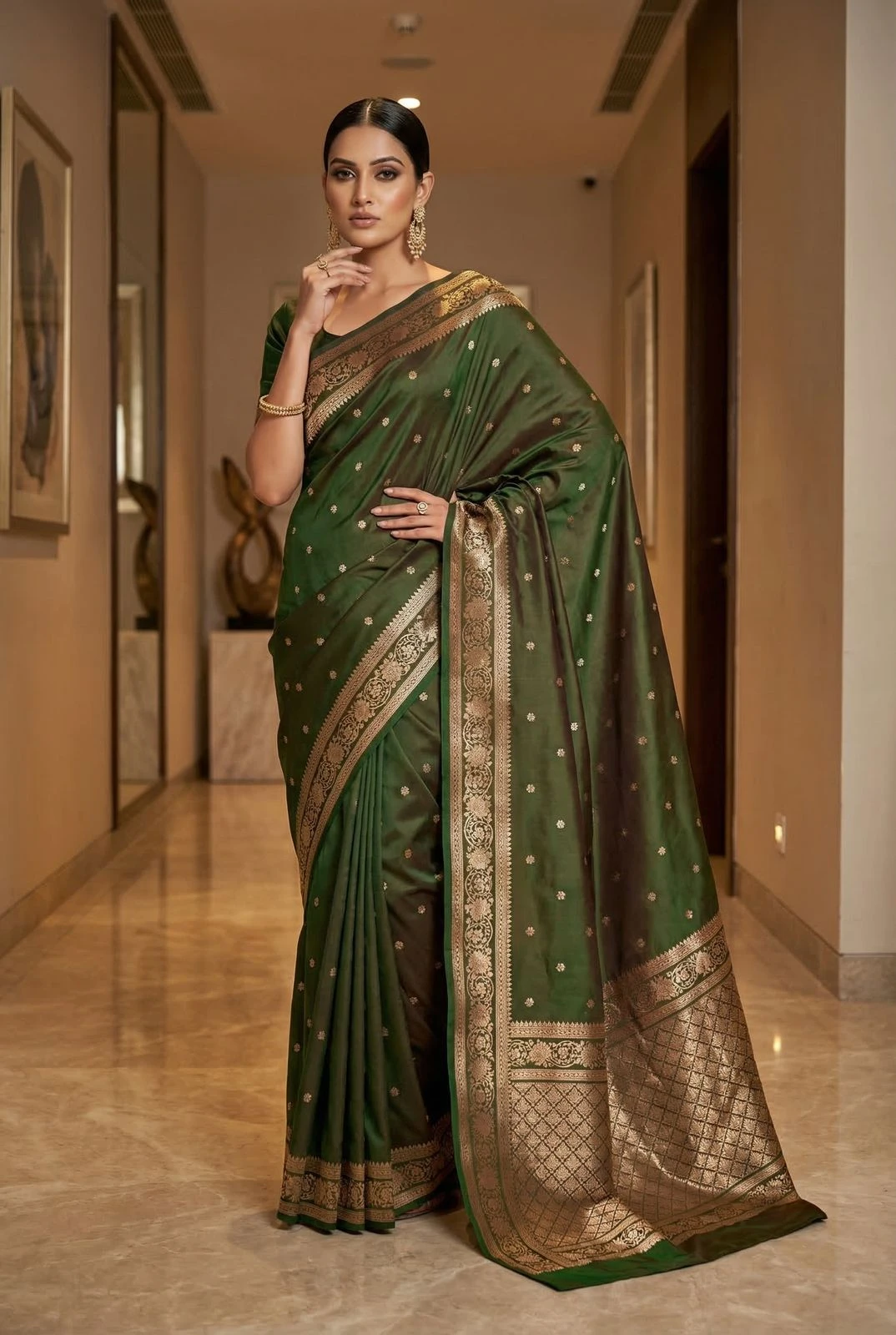 Mb 251 Banarasi Silk Zari Weaving Rich Pallu Saree Collection