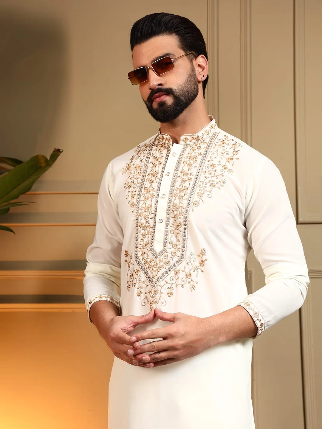 Men's Armani Lachko Embroidered Kurta Pyjama Set