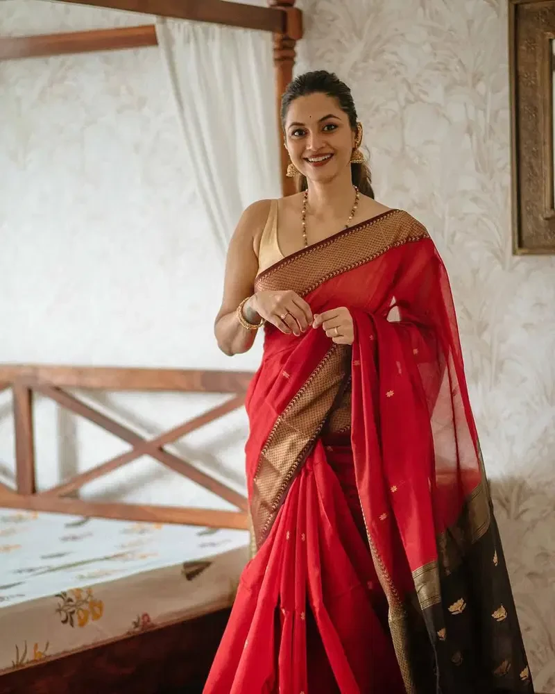 Soft Silk 5060 Linen Slub Weaving Saree Collection