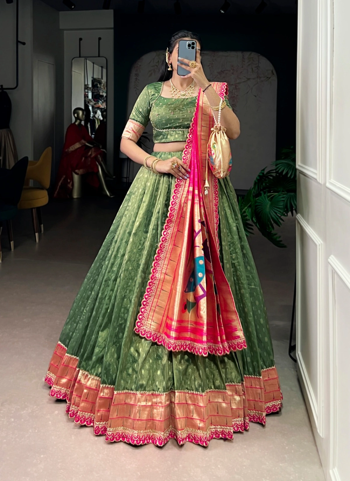 Taraa L 2032 Shimmer Organza Zari Woven Paithani Choli Set