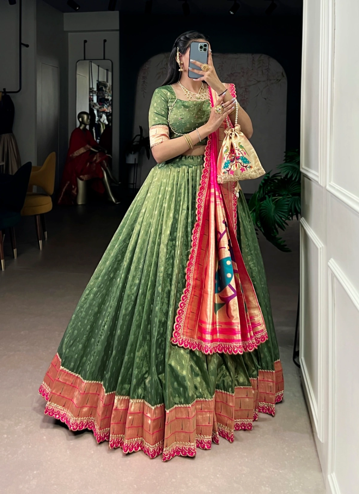 Taraa L 2032 Shimmer Organza Zari Woven Paithani Choli Set