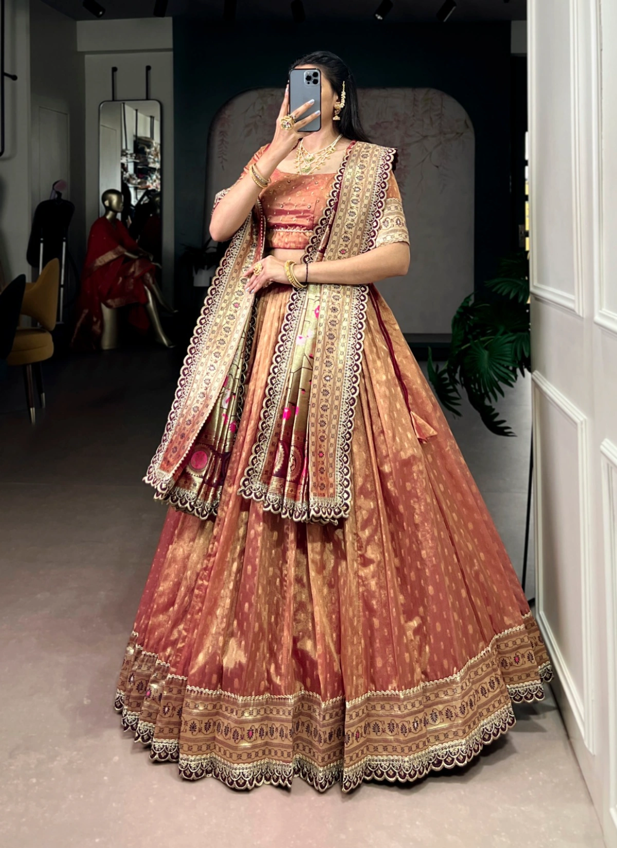 Taraa L 2032 Shimmer Organza Zari Woven Paithani Choli Set