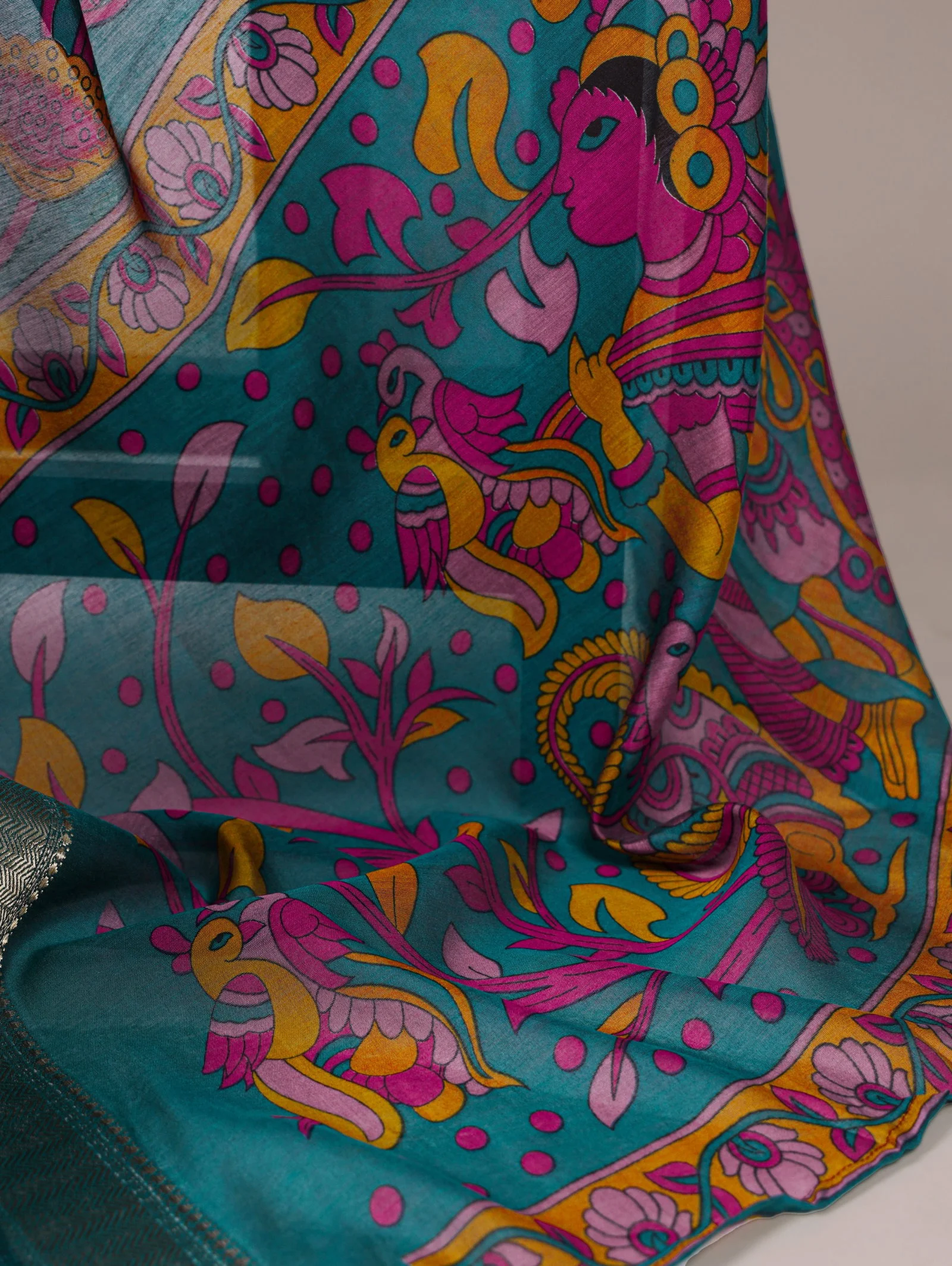 Taraa L 7036 Polyester Viscose Chanderi Floral Printed Saree Collection