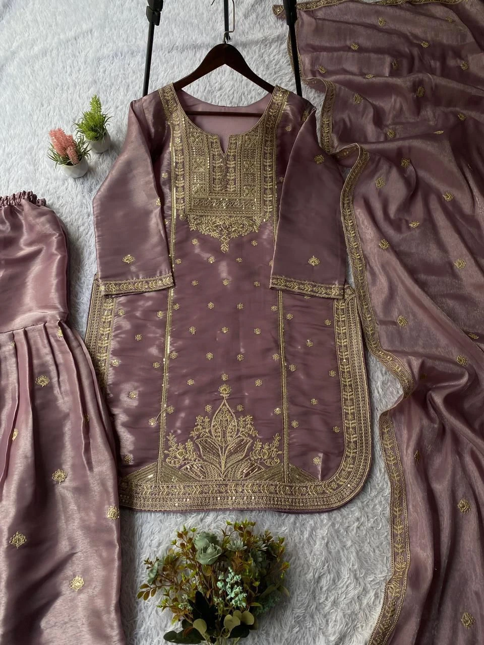 Apple Cut Top Sarara Dupatta Set Code 2056