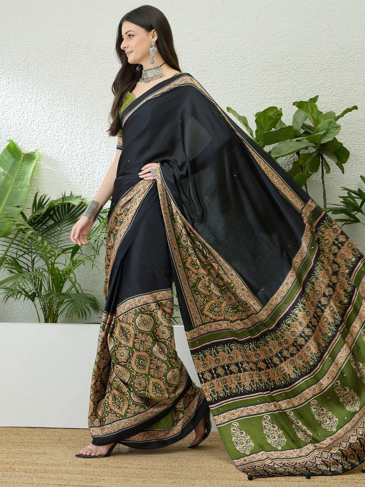 Lux Vol 40 Semi Modal Handworked Saree Collection