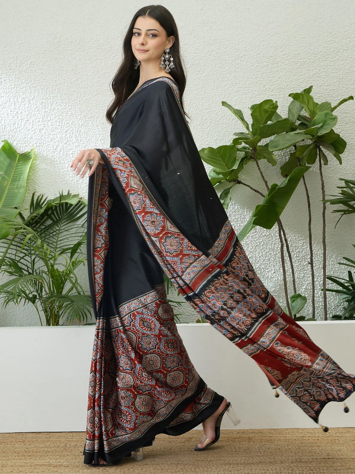 Lux Vol 40 Semi Modal Handworked Saree Collection