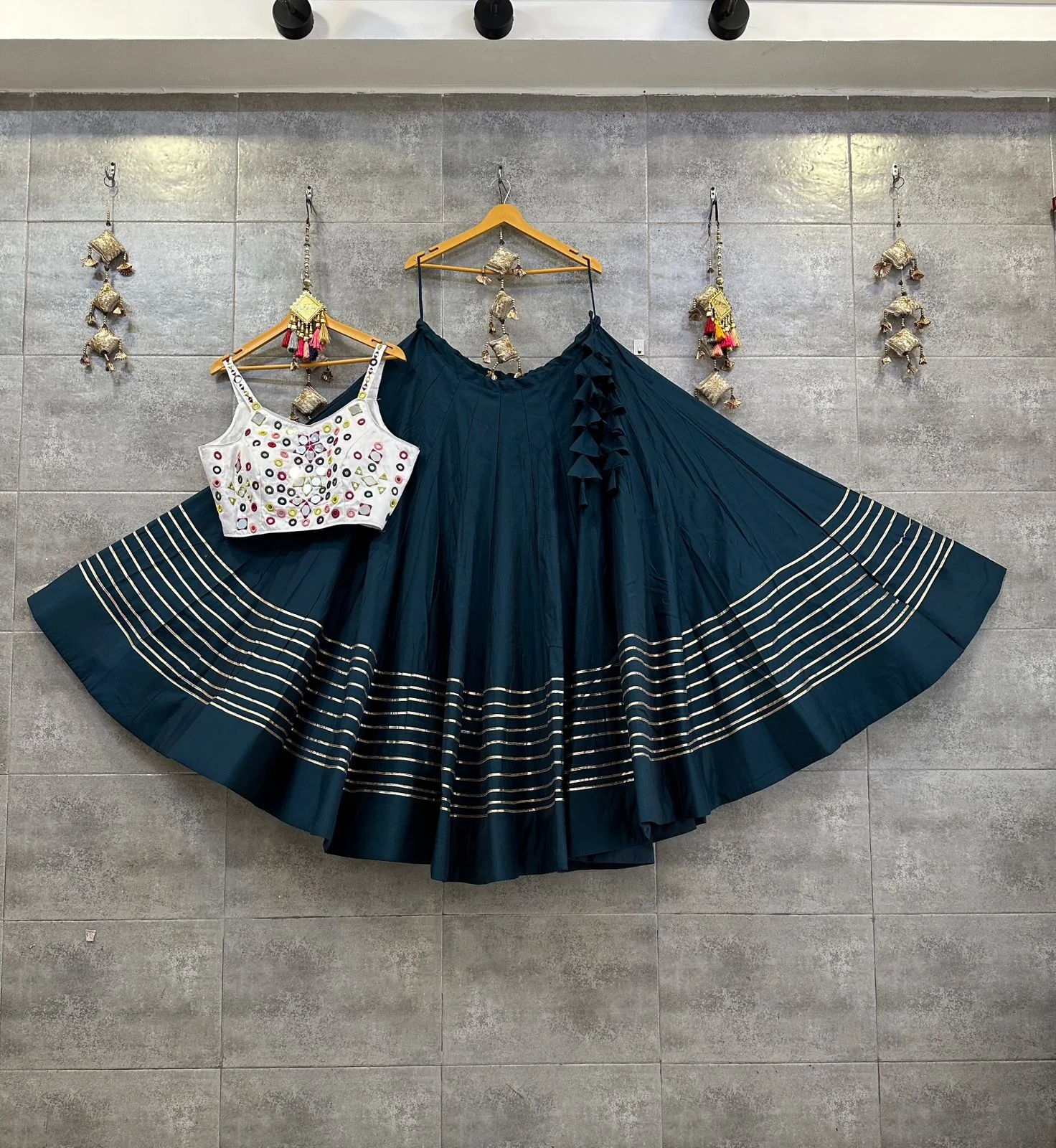 Navratri Special Mirror Work Chaniya Choli