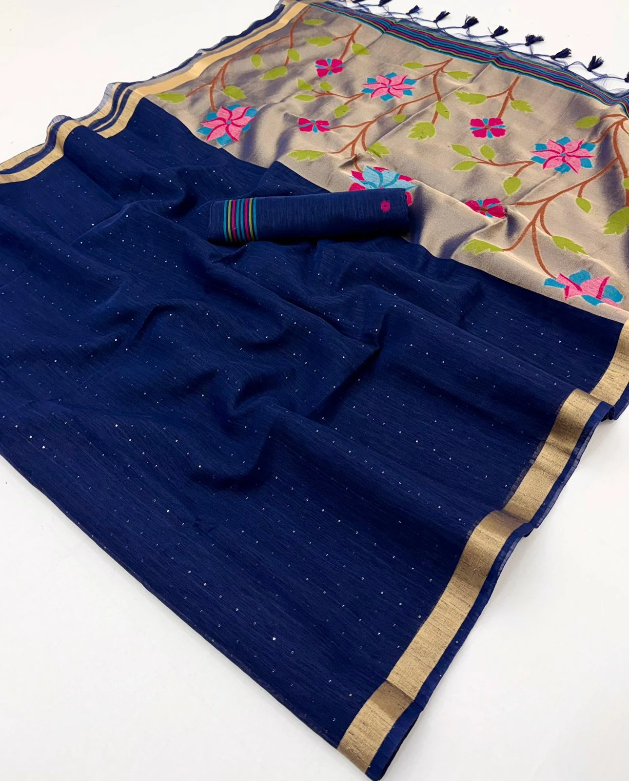 Rajtex Sitaara Munga Silk Handloom Weaving Saree