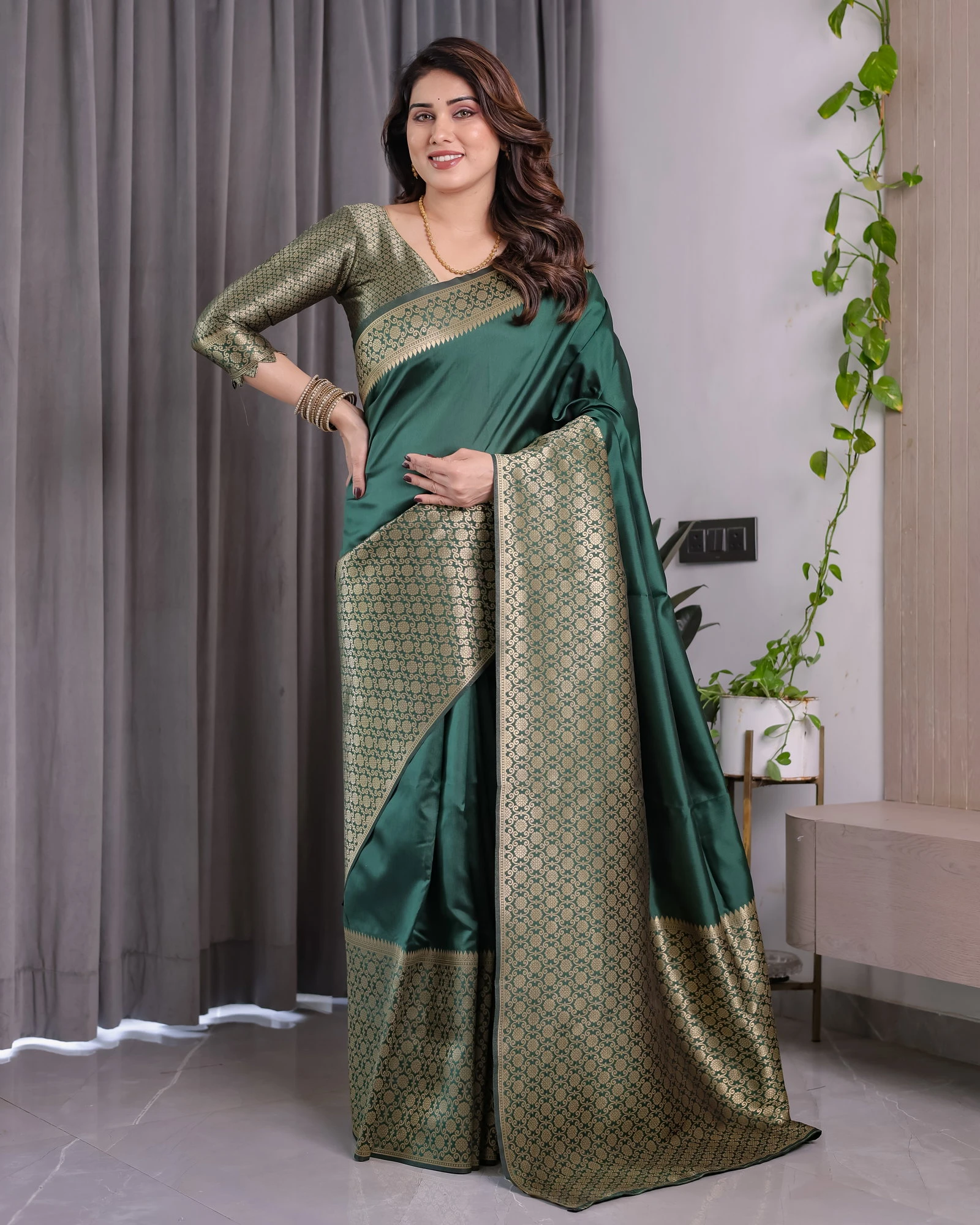 Sh Jcq 06 Soft Lichi Silk Zari Woven Saree Collection