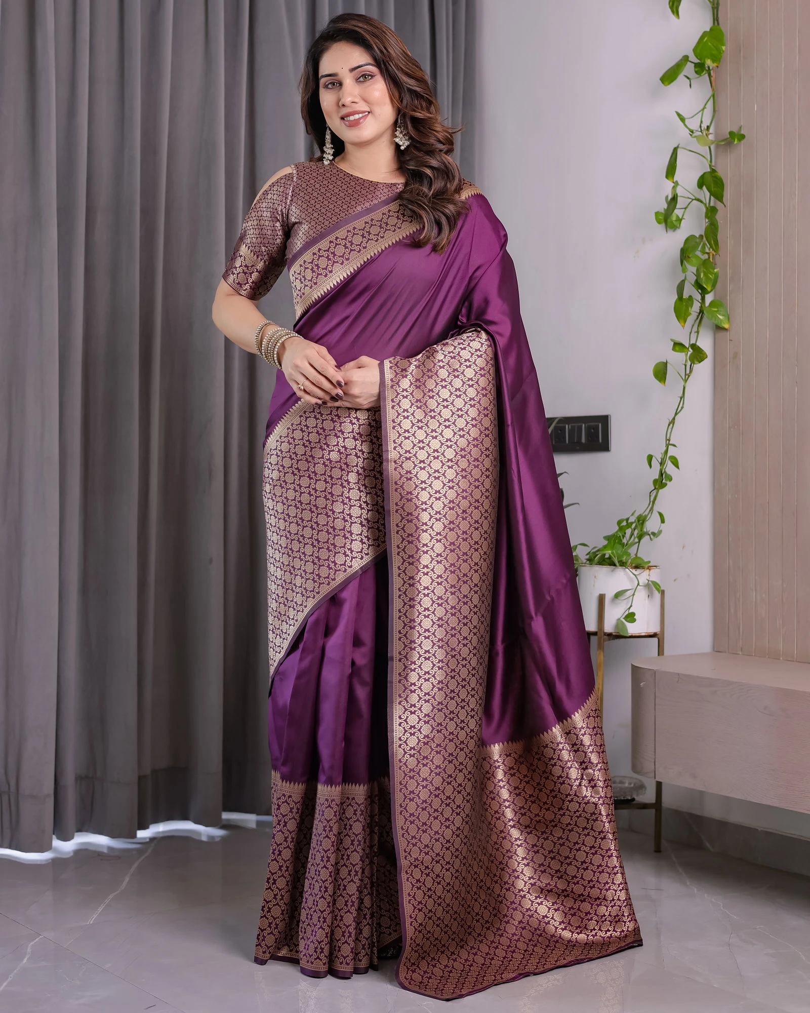 Sh Jcq 06 Soft Lichi Silk Zari Woven Saree Collection