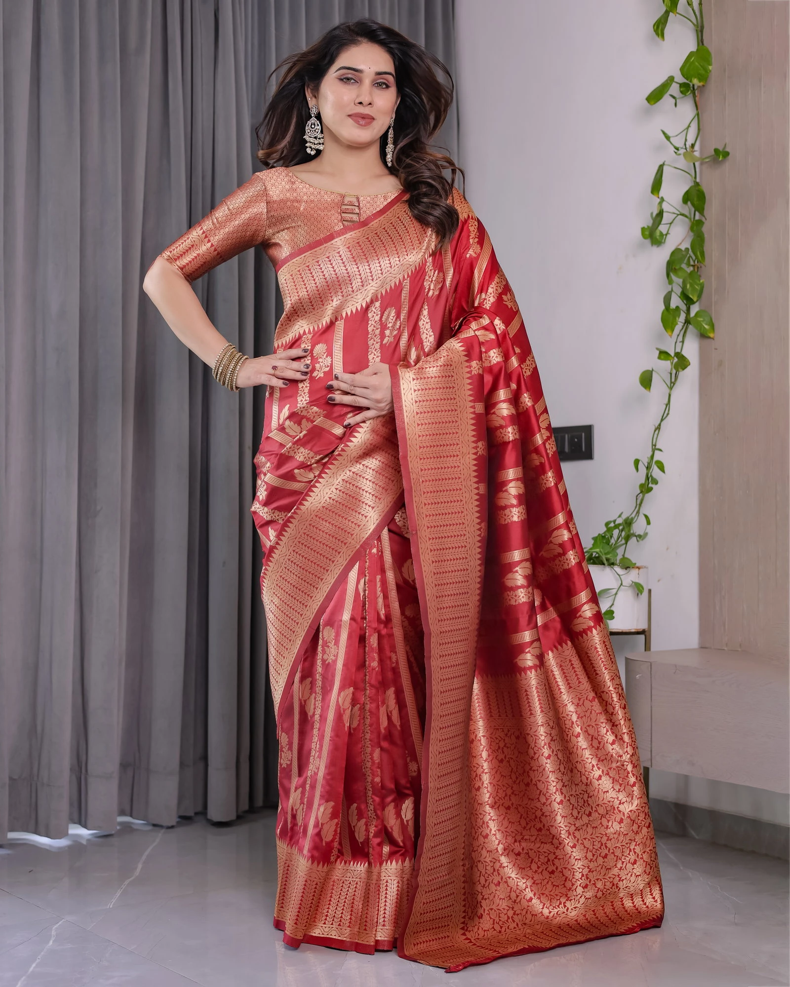 Sh Jcq 07 Soft Lichi Silk Zari Worked Saree Collection