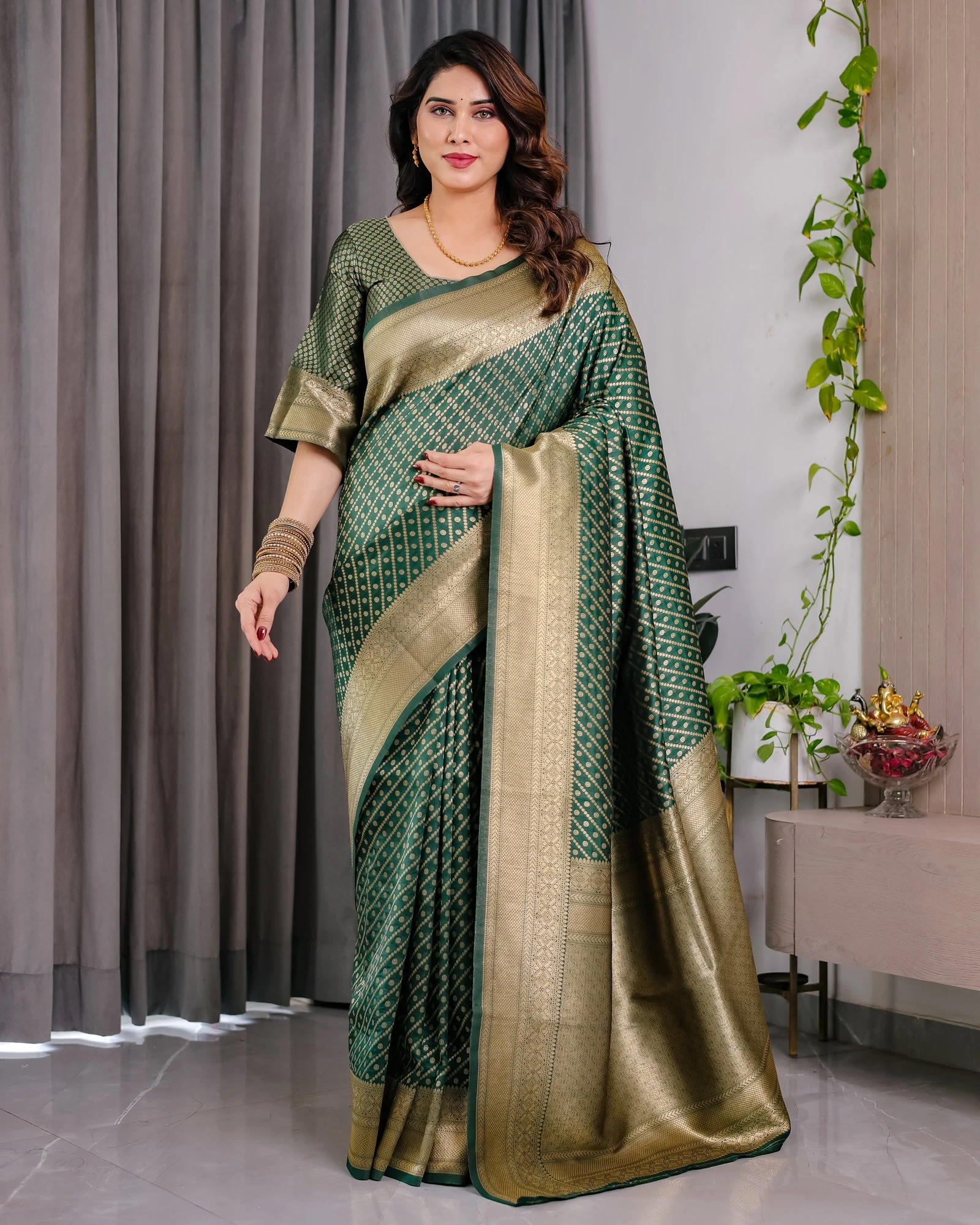 Sh Jcq 08 Soft Lichi Silk Jacquard Worked Saree Collection