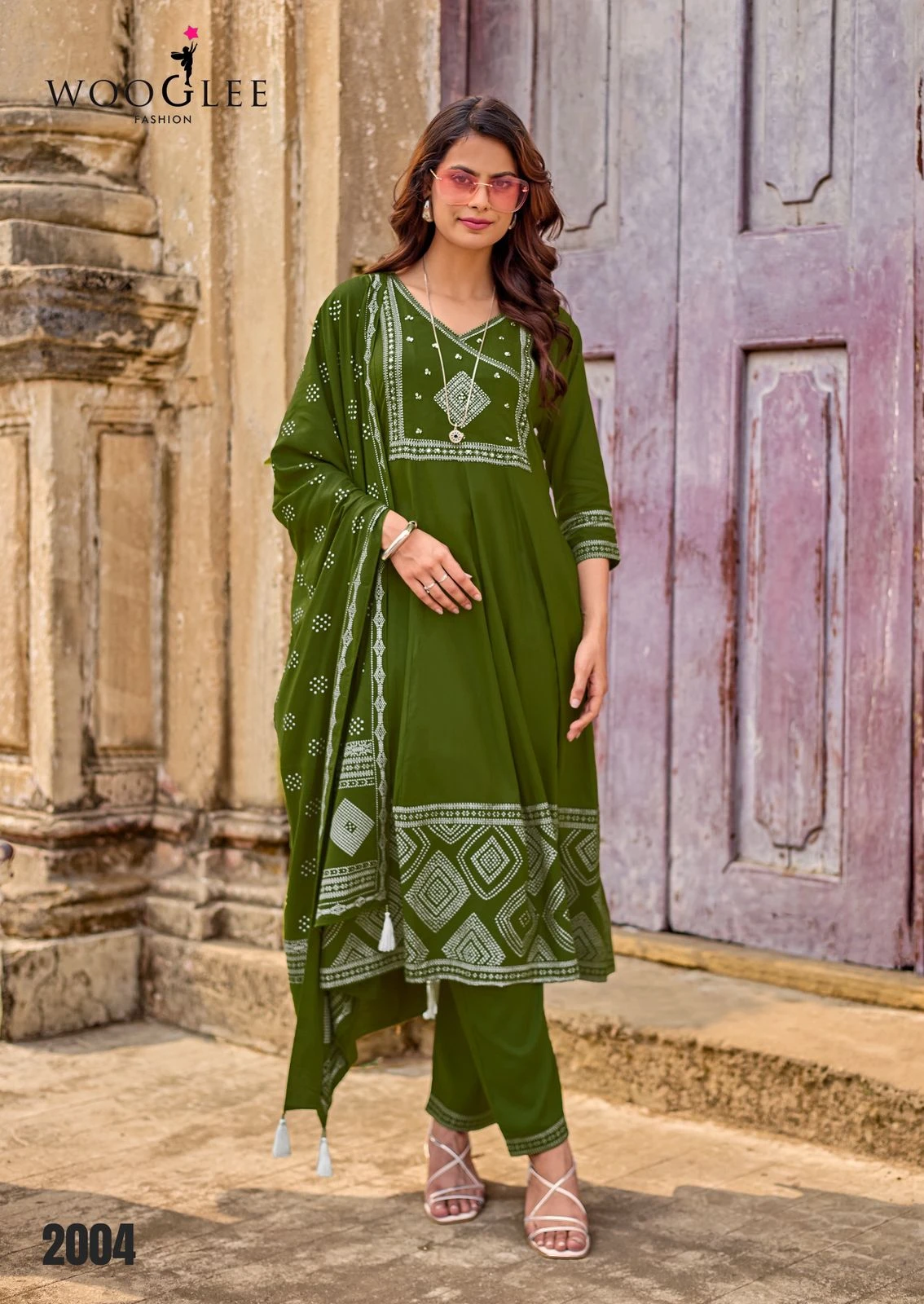 Wooglee Rangveli Rayon Printed Suit Set