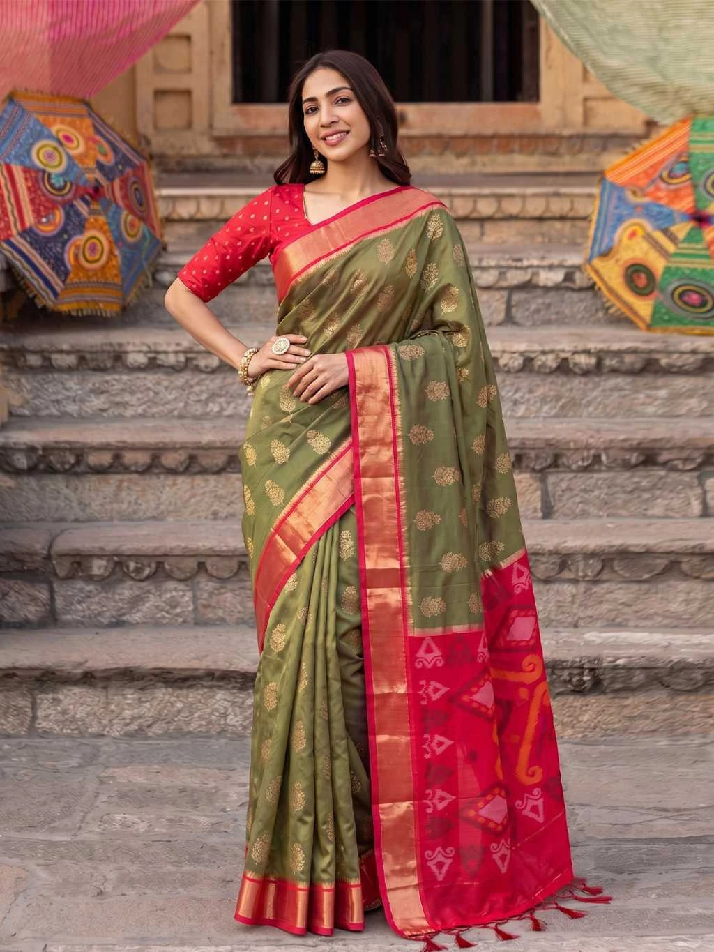 Astita Rivaaz Silk