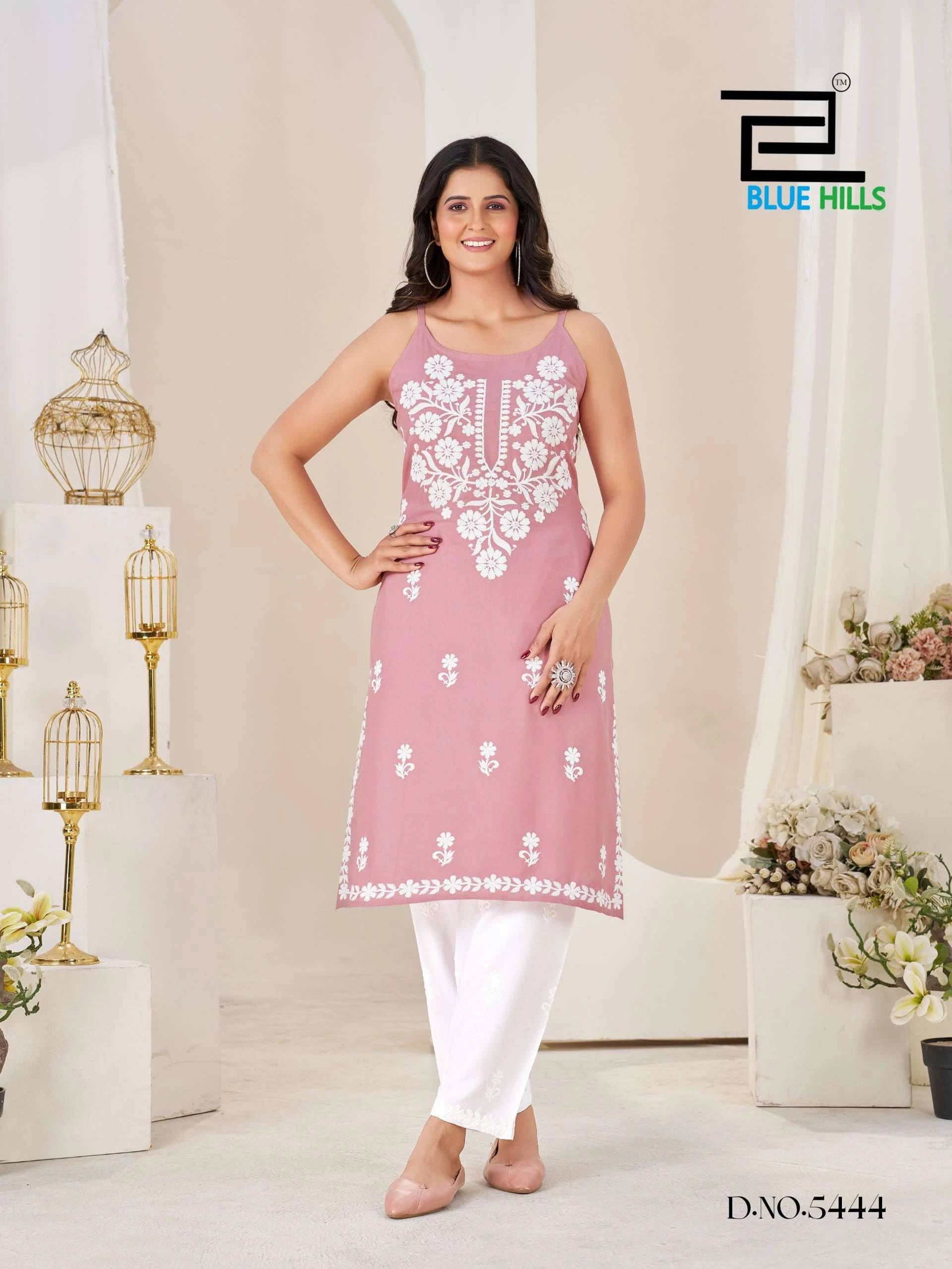 Blue Hills Hansvi