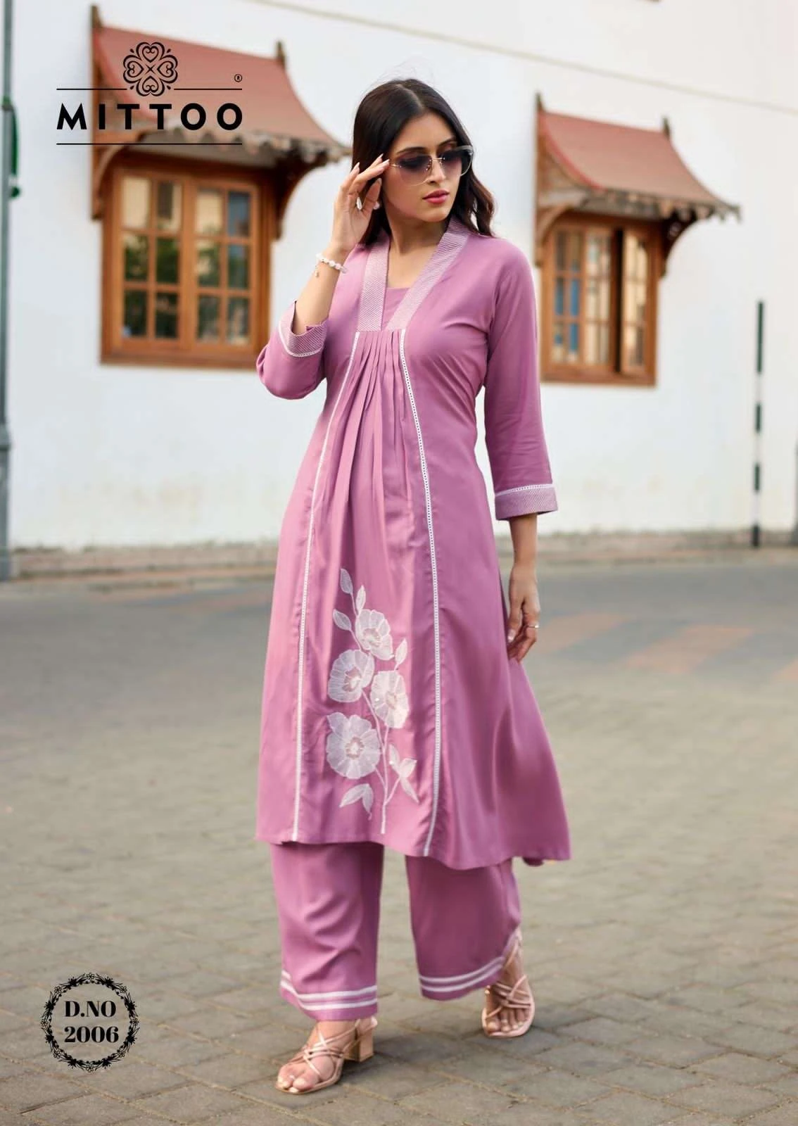 MITTOO Ibadat Heavy Rayon Kurti Set